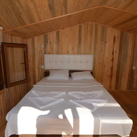 Baharoglu Life House Faralya Lodge Mugla
