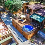 Baharoglu Life House Faralya Lodge *